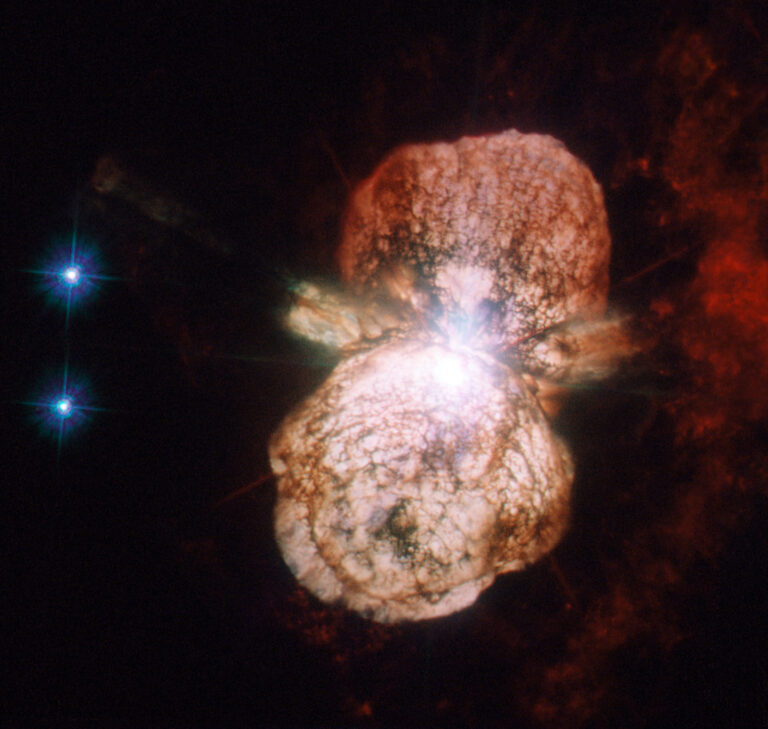Eta Carinae: molecole a base di silicio in una stella massiccia sull’orlo dell’esplosione