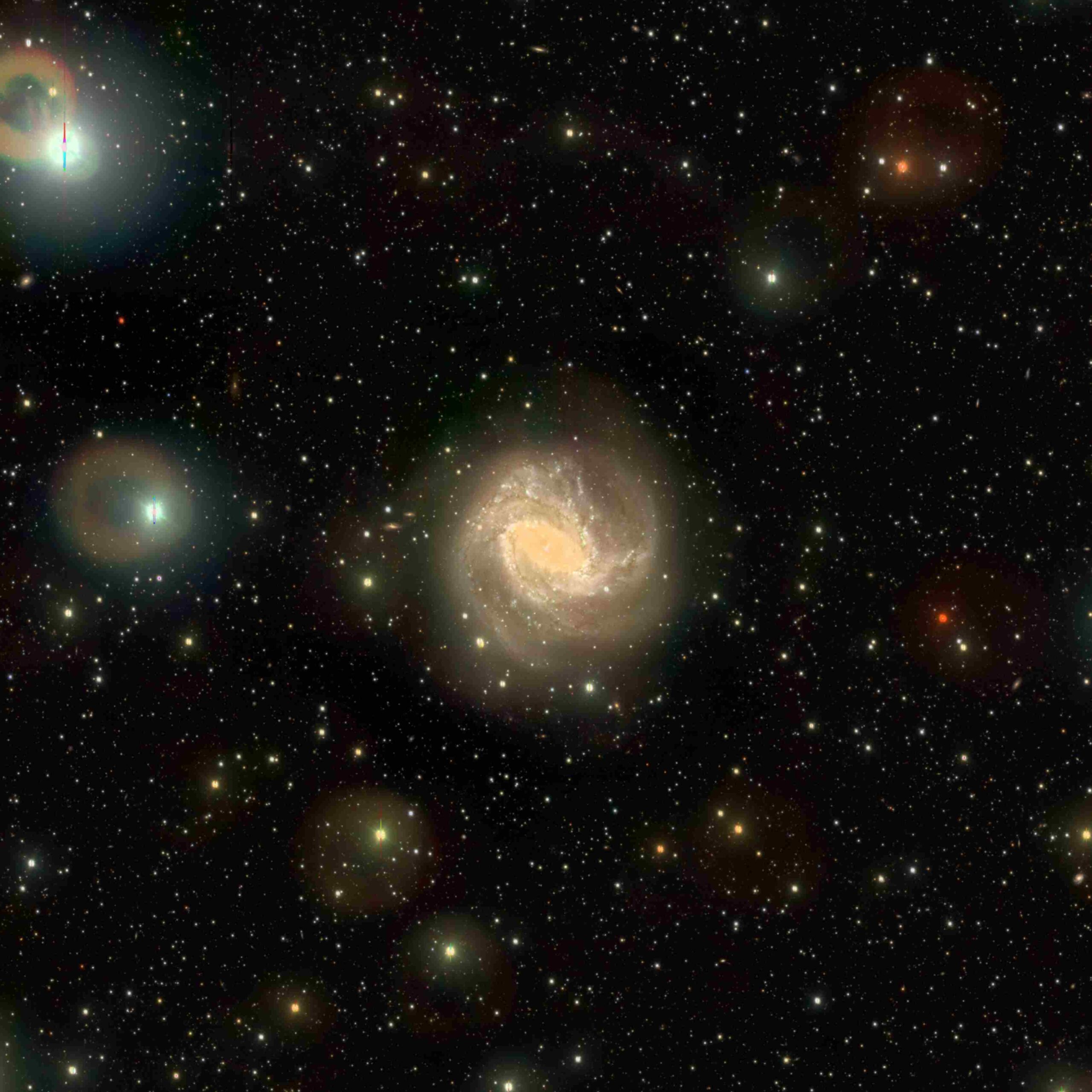 Immagine della galassia a spirale nota come Girandola del Sud (ma anche NGC 5236 o M 83), che si trova a circa 15 milioni di anni luce da noi, ripresa dal telescopio italiano VST (VLT Survey Telescope) gestito dall’Istituto Nazionale di Astrofisica (INAF) presso l’Osservatorio ESO di Paranal, in Cile. Crediti: INAF/VST-SMASH/C. Tortora et al. (2024)