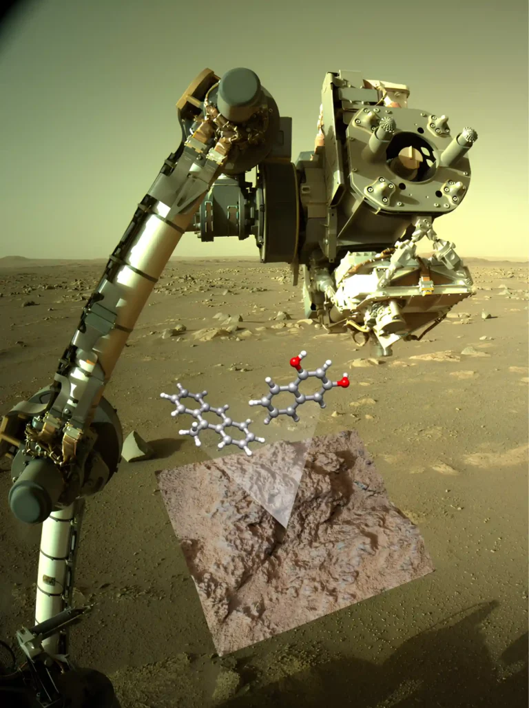 Composti organici associati a solfati su Marte, nel cratere Jezero Vista 3D del target Pilot Mountain, situato sulla sommità del ventaglio deltizio di Jezero crater, dove lo strumento Sherloc del rover Perseverance della NASA ha rilevato firme spettrali compatibili con idrocarburi policiclici aromatici all’interno di grani di solfato, suggerendo la preservazione di molecole organiche complesse in matrici minerali evaporitiche. Crediti: Teresa Fornaro, Andrew Alberini, Giovanni Poggiali, con modello 3D del target Pilot Mountain da: "M2020 WATSON -- Pilot Mountain, sol 874" (https://skfb.ly/oJWWx) by Mastcam-Z is licensed under Creative Commons Attribution (http://creativecommons.org/licenses/by/4.0/)